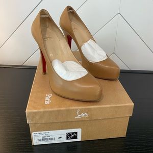 Christian Louboutin Rolando - Camel